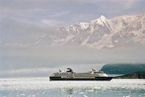 El Celebrity Summit en Glaciar Bay (Alaska)